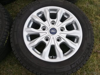 Alu Ford Custom letní 215/60/17 C Michelin 8mm,dot2023 - 2