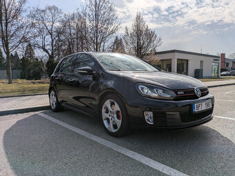 Volkswagen Golf, GTI 2.0 TSI 155 kW - manuál - 2