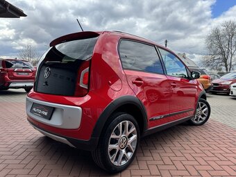 Cross UP 1.0MPi 31 927 Km Navi Klimatizace Tempomat - 2