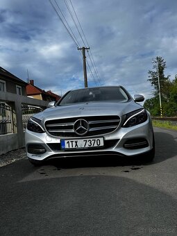 Mercedes-Benz - 2