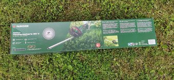 Aku nůžky na živý plot Parkside lišta 51 - 2