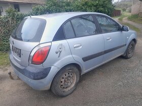 Kia Rio 1.5CRDi 81.KW r.v.2006 D4F4  - pouze díly - 2