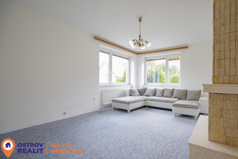 Pronájem prostorného bytu 2+1 s jídelnou a balkonem, 82 m², - 2