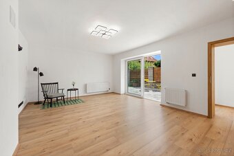 LUXUSNÍ byt Čebín 4kk 196m2 ( vč. zahrada, parking) - 2
