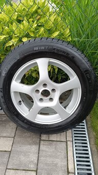 Alu kola s pneu R16 215/60 (zimní) - 2