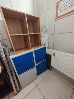 Šatní skříň skříňka s uzamykatelným boxem - 2