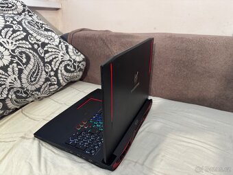 Acer Predator G9-793 - 2
