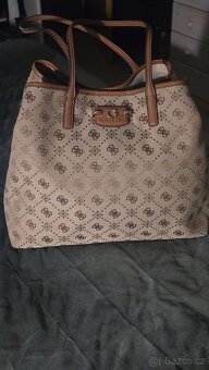 Kabelka guess - 2