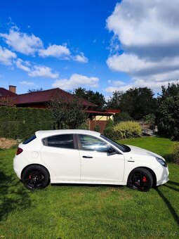 Alfa Romeo Giulietta - 2