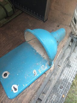 Starožitné , litinové umyvadlo zahradní - 2