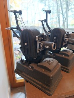 Promítačky 8mm / 16 mm - 2