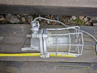 Svítidlo industriální průmyslové - 2