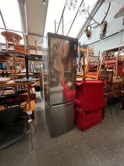 Lednice LG kombinovaná s mrazákem - 2