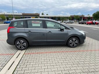 Peugeot 5008 1.6 HDi 80kw automat 7 míst panorama - 2