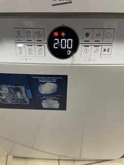 Zánovní myčka Beko BDFN26640WC - 2