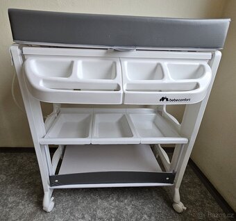 Přebalovací pult s vaničkou BEBECONFORT, téměř nový. - 2