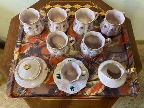 Zlacený růžový porcelán - 2