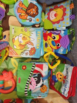 hračky pro miminka knížky pro nejmenší kostičky hrací deka - 2