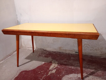 RETRO Konferenční stolek Brusel a Tatra - 2