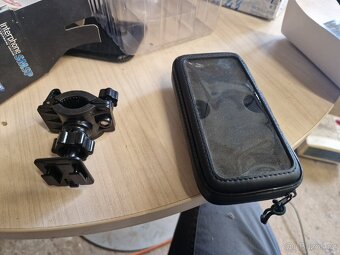 Interphone smartphone holder - 2