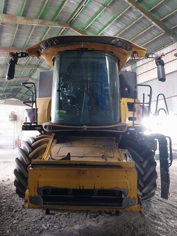 Kombajn New Holland CX8.70 - 2