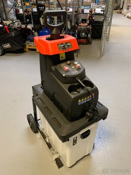 GS 60 - elektrický válcový drtič 2800 W s boxem - 2