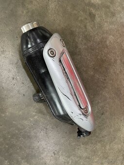 Výfuk Piaggio - 2