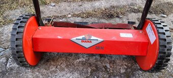 Rucni sekacka Obi - 2