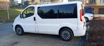 Opel Vivaro tour - 2