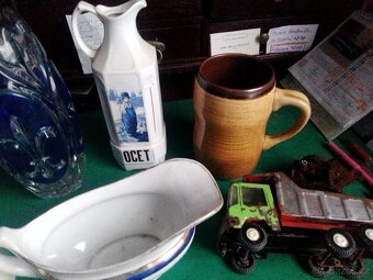 Konvolut sběratelských předmětů - 2