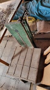 Starožitná váha - 2