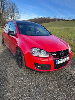 Volkswagen Golf V GTI - 2