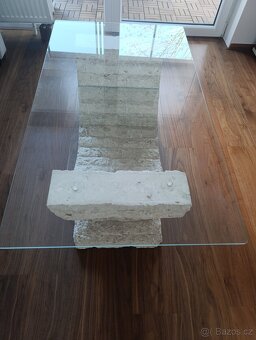 Konferenční stolek - 2