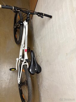 Horské kolo Specialized - 2