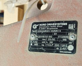 Elektromotor 7,5kW + převodovka NORD 58 ot/min. - 2