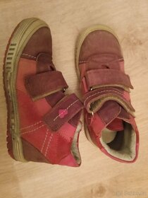 Dívčí kožená celoroční obuv TSM vel.29 - 2