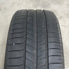 Letní pneu 205/55 R16 91V Michelin  3,5-4mm - 2