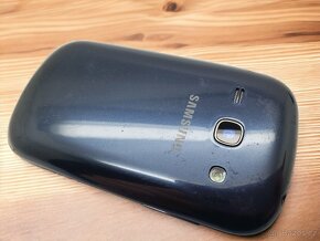 Samsung Galaxy Fame GT-S6810P - 2