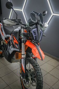 KTM 890 ADVENTURE R - 2