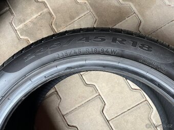 Pneu Pirelli Cinturato P7 235/45 R18 Seal inside - 2