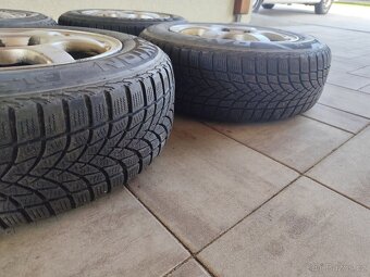 ALU kola 5x112 R15 se zánovními pneu - 2