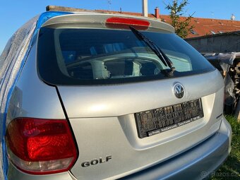 Páté dveře VW Golf 5 variant - 2