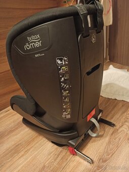 Autosedačka Britax Römer Trifix 2 i-SIZE černá - 2