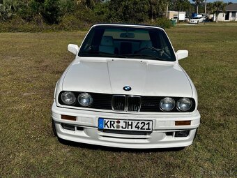BMW E30 325i Cabrio - 2