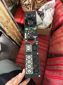 Eaton 5PX2200IRT2UG2 - 2