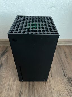 Xbox Series X 1TB + ovladač - 2