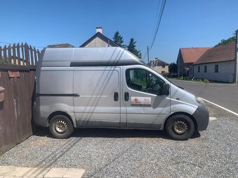 Opel Vivaro - 2