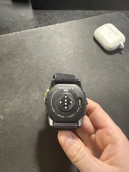 Garmin Enduro 3 - 2