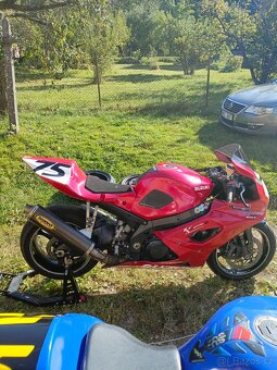 Suzuki GSX-R 1000 okruhovka - 2