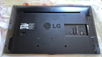 Televize LG + set-top box - 2